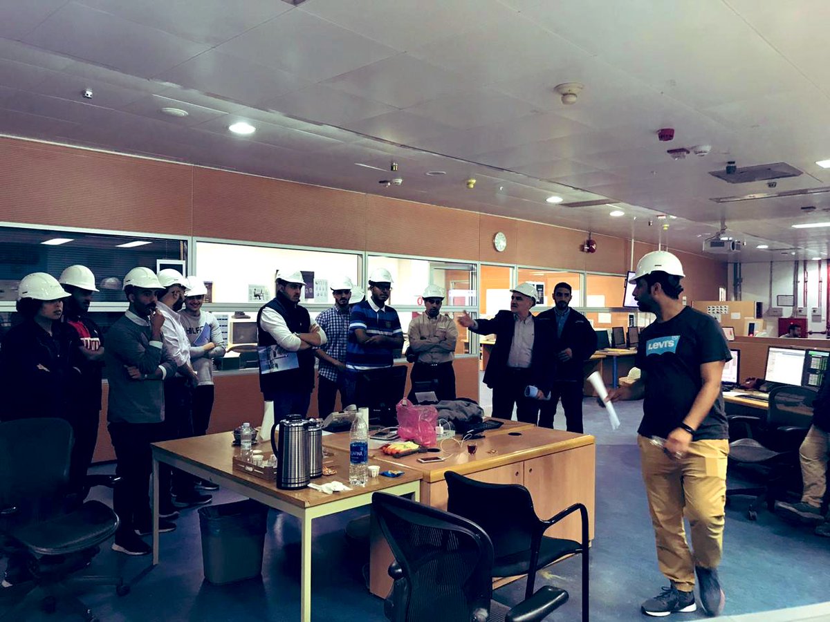 pmumec's tweet photo. Our visit to SEC Qurayyah Power Plant 
زيارة نادي المكانيكا إلى محطة توليد الكهرباء في القريه 

@ALKAHRABA 

#السعودية_للكهرباء  #SEC #Pmuer https://t.co/mQM0hQXGRn