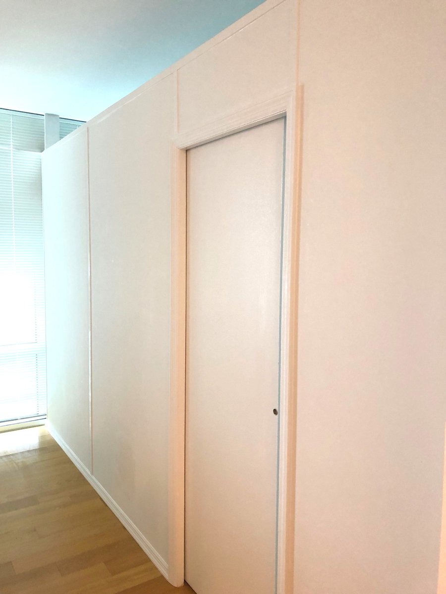 Wall2WallNY's tweet photo. Temporary partition with pocket door. Call us for all your custom room partition and storage wall inquiries. (646) 837-7300 https://t.co/gFpPZ1hFxG