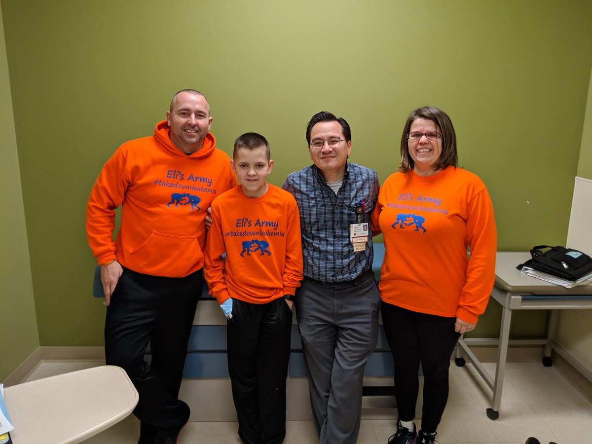 CoachMayes75's tweet photo. Eli's Final I.V. Chemo!  3 years and 3 months worth!  What a glorious day! Thank you Dr. Lion and @RileyChildrens for all you do!  Only 19 days of chemo pills left!  Eli will ring THE BELL March 29th.  God is good!  HE is the way! #Elisarmy #TakedownLeukemia https://t.co/UxtsI4Hd3A