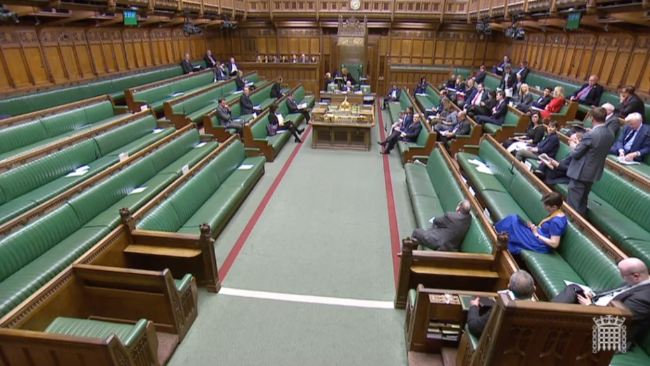 DrSimEvans's tweet photo. Parliament is debating climate change for the first time in two years…

…and I count just 10 government MPs in the chamber

https://t.co/Gcf6o5Xlhh https://t.co/uCYlJELAP5