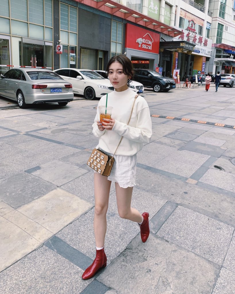X-এ 齊藤 英里: 