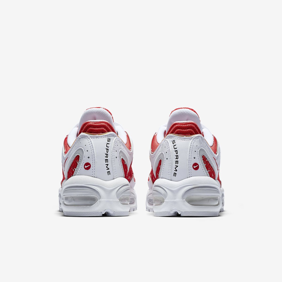 Crephut's tweet photo. Supreme set to collab with Nike once again this season in the form of two retro Air Max Tailwind’s!

Thoughts? https://t.co/mATL4uQO8a