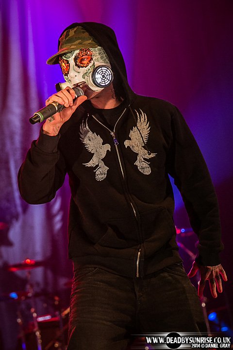 Hmm... Fave <a href="/hollywoodundead/">Hollywood Undead</a> mask? 🤔 📷 <a href="/deadbysunrise/">Daniel Gray</a>
