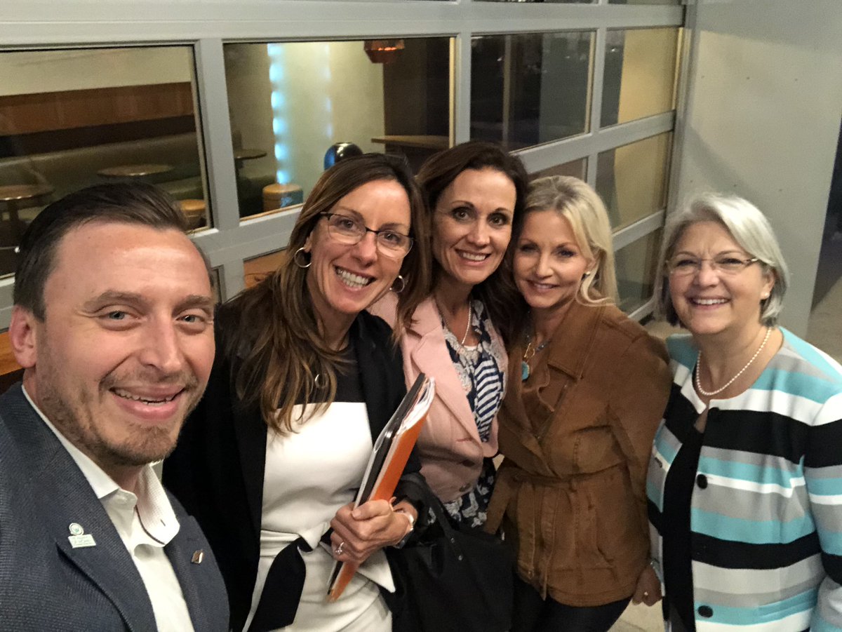 LGin412's tweet photo. Connected with so many amazing humans at the @WCRI #AllianceWC19 pre-conference event in Phoenix this week!
Thank you for inviting me to share space with you, learn, and connect at the speed of life. ๐ โจ My โค๏ธ is happy today! #ABCD #pinksocks #Beyond280 #hcldr https://t.co/U3ZWIs4T5k