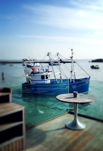 JoJo_Frenchy's tweet photo. Last Lunch prior to departure from #uk at my #favourite #restaurant @Rocksalt_Kent will miss those wonderful #lunches #folkestone Looking forward to it 👍 @MarkSargey10 @MsSzelag  Such a spot on place 🥂👌 https://t.co/vNp5WoZp1x
