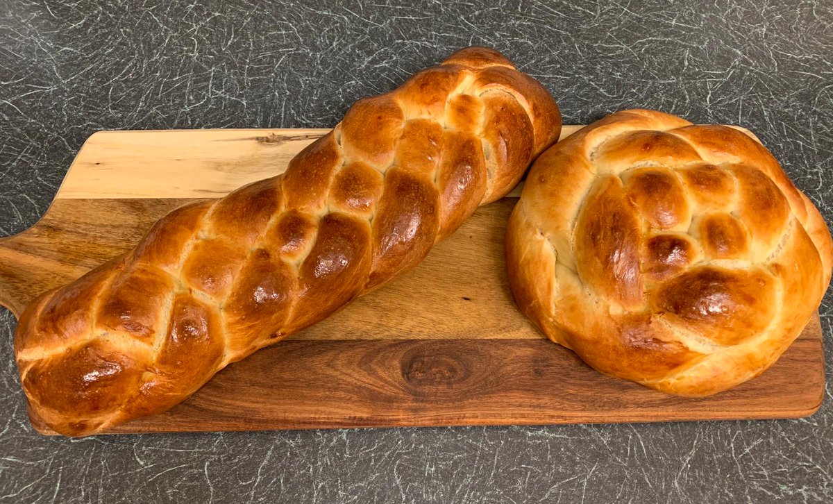 CalderwoodLodge's tweet photo. Our staff table and some of our creations at last night's Challah Bake at Giffnock Synagogue #ShabbatUK #challahmake #youreallwelcome #shabbatukshalom #challahbake https://t.co/B14oqwi5cF