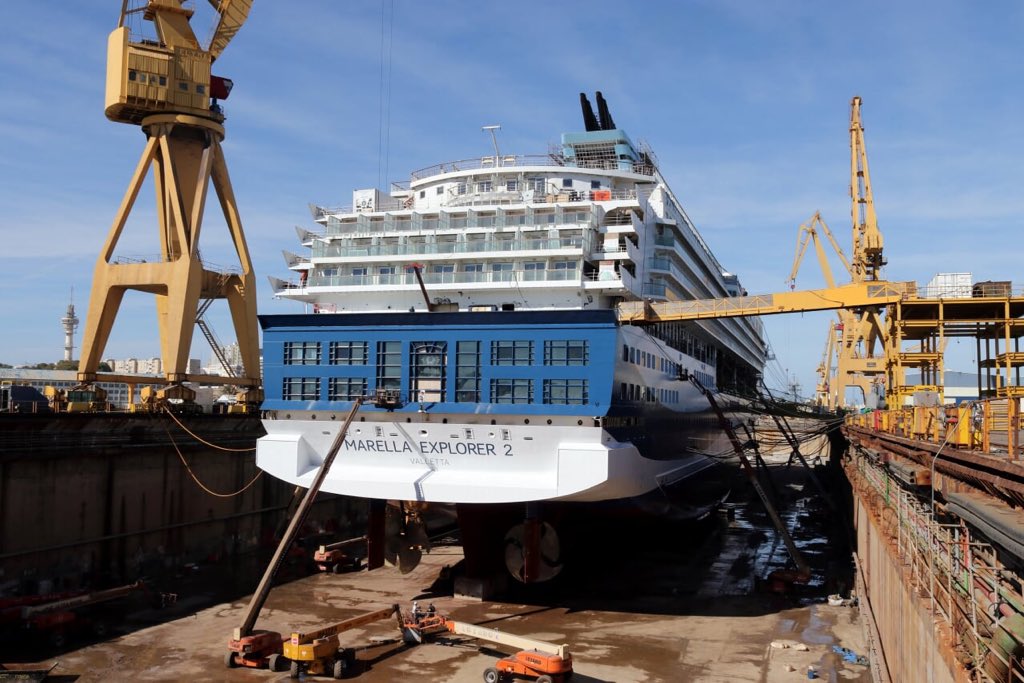 NavantiaOficial's tweet photo. Astillero #cadiz 
El crucero ‘Marella Explorer 2’ nuevecito a estrenar a pocos dias de su puesta a flote 🛳
#marellacruises
Fotazas de @angelbuigas 😎 https://t.co/9SUbaDEmwh