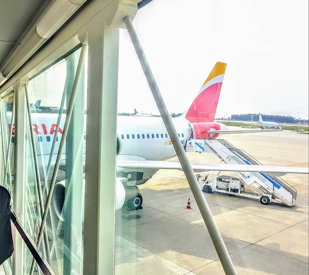 luisemiliofdez's tweet photo. Flying with @Iberia "Petirrojo" from 🛫 Porto to 🛬 Madrid. #goodfly
@Portugal @visitportugal https://t.co/MuzdFJy91n
