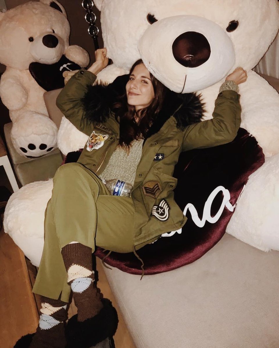 maca_miguel01's tweet photo. Cuando encuentras el mejor spot de toda la filmación 🐻😎 https://t.co/jtSdFtJKoV