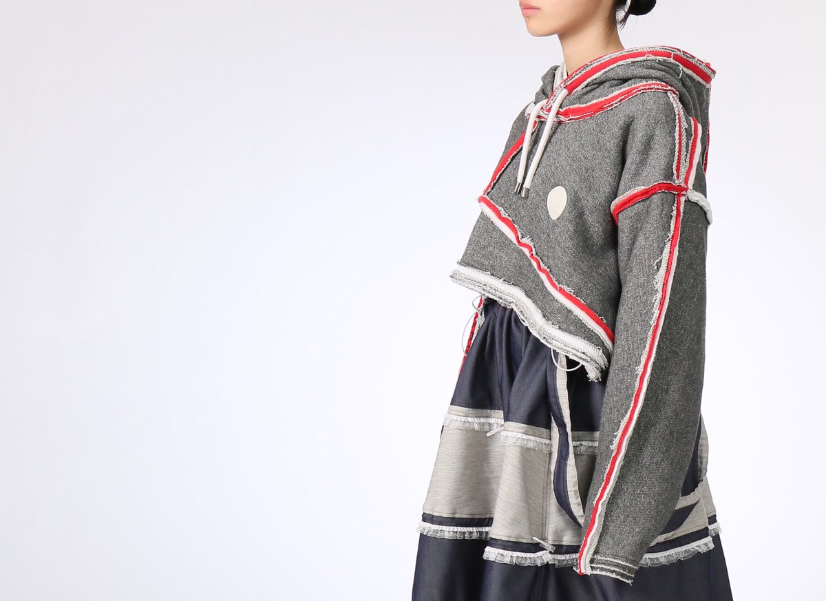 niimidesign's tweet photo. 再構築パーカー001
https://t.co/Xs1qmekR2L

商品のお問い合わせはDM・メール・LINEでも受け付けております。
お気軽にお問い合わせ下さい。 https://t.co/YUUskN6Wjn