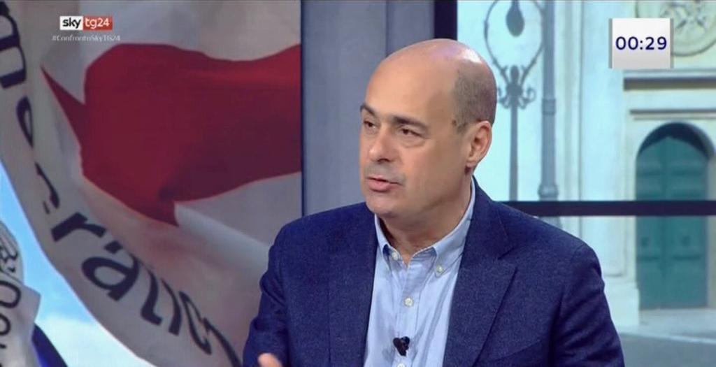 nzingaretti's tweet photo. Abbiamo tirato fuori il Paese fuori dalla crisi ma non ci siamo resi conto di quanto stavano aumentando le disuguaglianze, di come cresceva la paura. Dobbiamo costruire un'alternativa per dare risposte giuste  #ConfrontoSkyTg24 #VotoZingaretti https://t.co/HZpsej1AOt