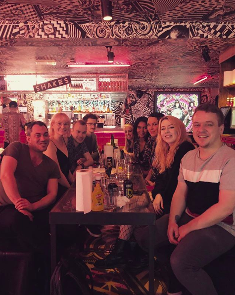 The Sidewinder (@sidewinderbtn) on Twitter photo Throwback to Monday’s staff partyyy 🎈 (it was extremely difficult to get a snap where we all had our eyes open 🙈) 
#brighton #kemptown #meettheteam #meetthestaff #staffparty #meatliquor #brightonpub #throwbackthursday Throwback to Monday’s staff partyyy 🎈 (it was extremely difficult to get a snap where we all had our eyes open 🙈) 
#brighton #kemptown #meettheteam #meetthestaff #staffparty #meatliquor #brightonpub #throwbackthursday