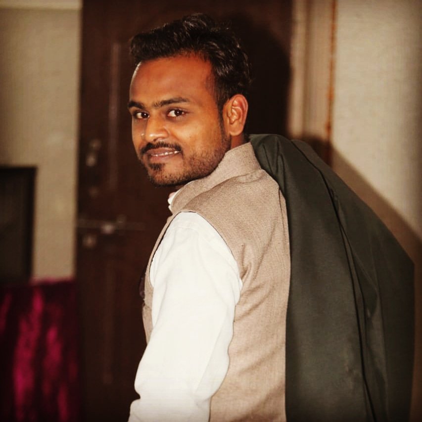 Vivekshakyaji1's tweet photo. #NewProfilePic https://t.co/pxwOGFoFly