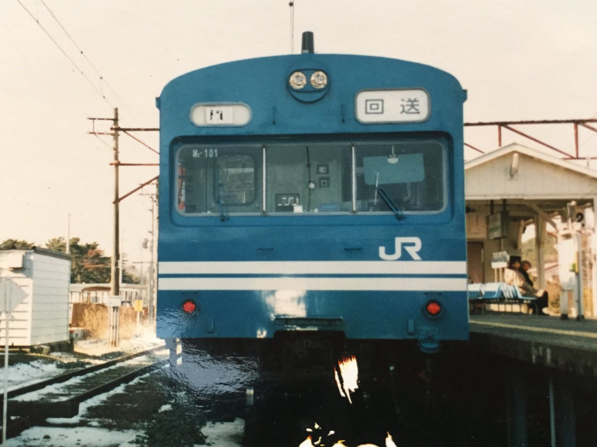 ken103_235's tweet photo. 仙石線105系現役時代の写真を発掘。
鉄コレ加工の参考にどうぞ。 https://t.co/ntVUn2V0o1