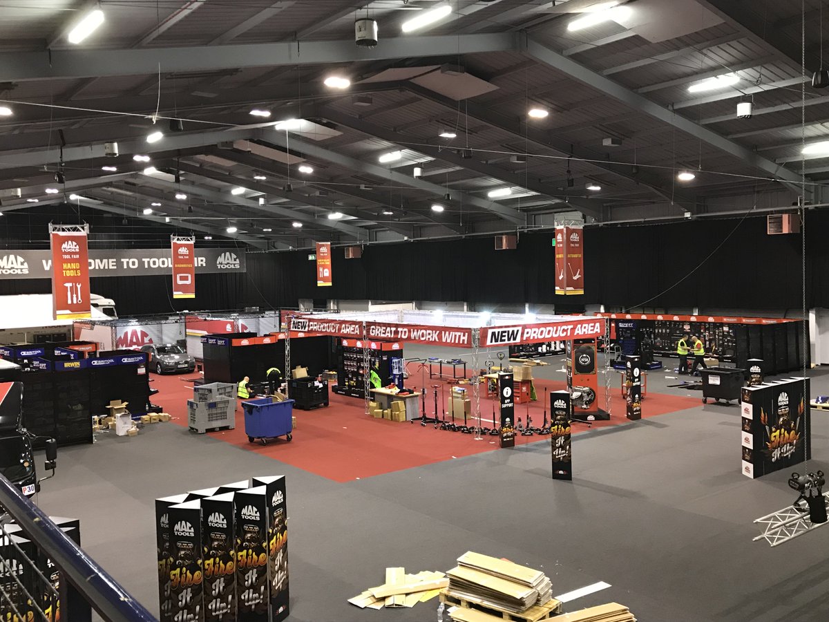 The build for the Mac Tools event is well underway. We can't wait to see everyone when the show opens! #events #MacTools #TIC