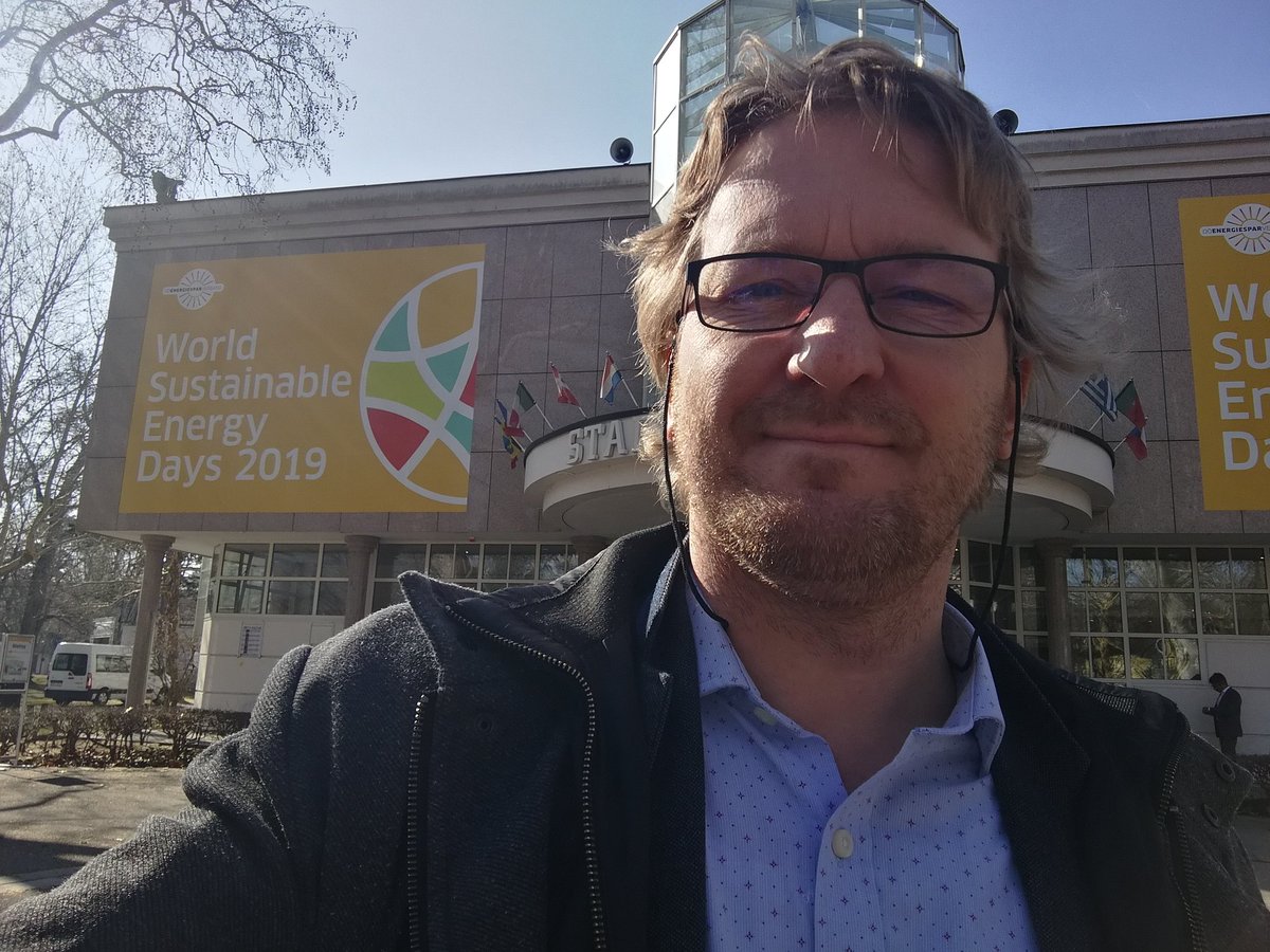 Emil_Lezak's tweet photo. Participating on Innovation Workshop #Energy &amp; #Buildings at @OOESV https://t.co/Nvh3m8y3w4