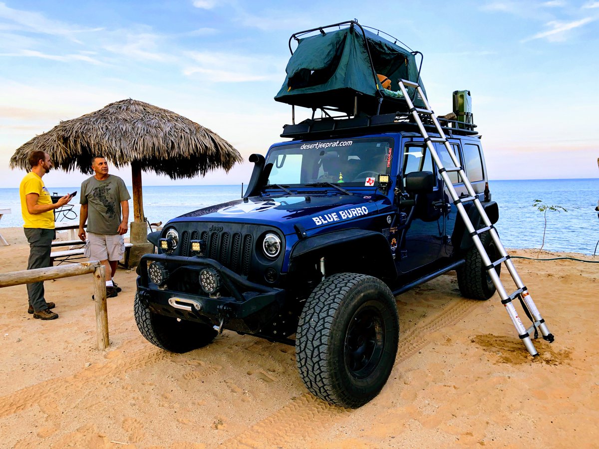 Desertjeeprat's tweet photo. While i'm still rolling a simple setup, the cot tent has been replaced with a Rooftop Tent. @handsomeanchor #baja2018 #jeepmafia #overland #offroad https://t.co/nmux9RnWEQ