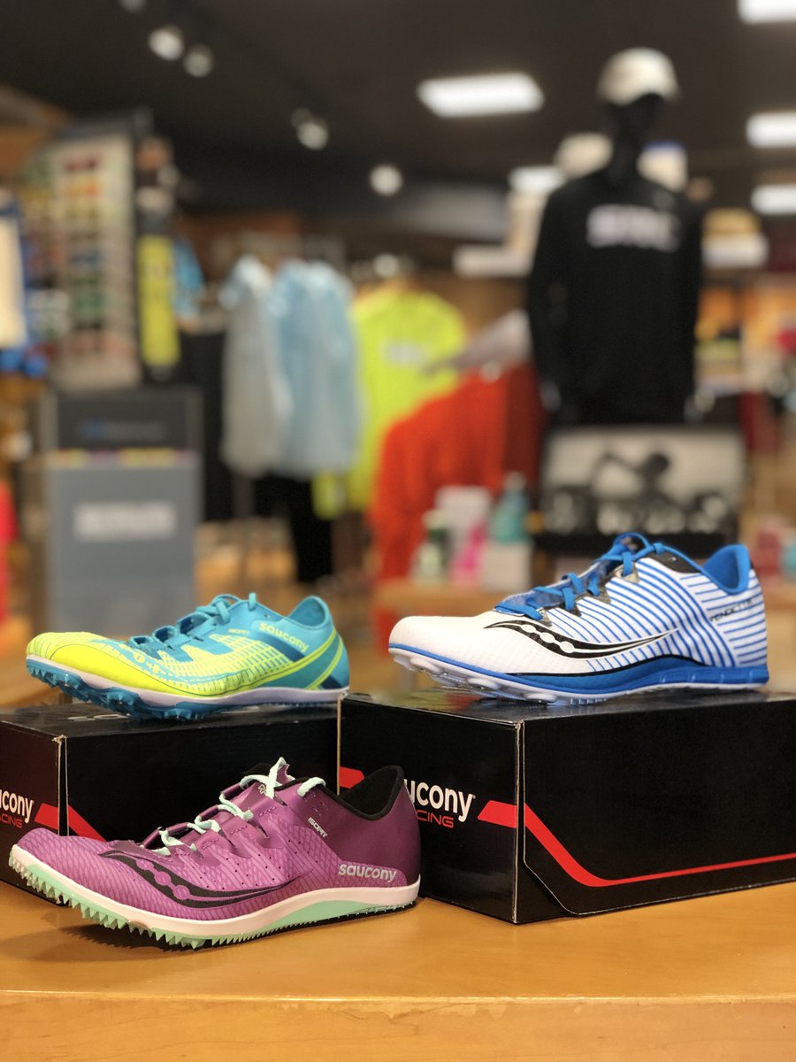 SayvilleRunning's tweet image. Who else is excited for Spring Track to start this Monday?

We have a bunch of new plastic bottom spikes, so come in and try some on yourself!
#RunSRC #RunLI #RunBigShopSmall #SayvilleRunningCompany