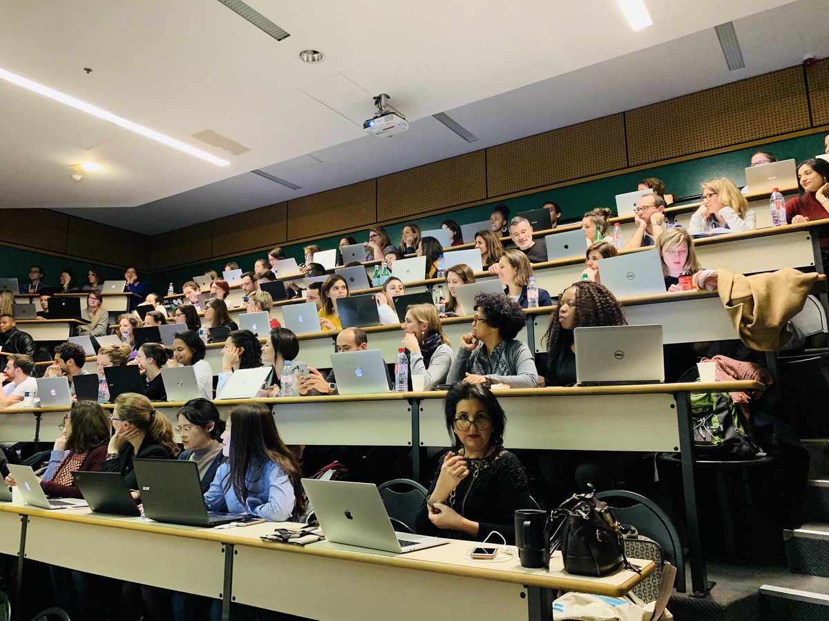 alexandre3h33's tweet photo. C’est parti pour une #MasterClass avec le #mbamci et le cabinet @aravati représenté par sa brillante présidente @hbenaoun pour parler des métiers du digital et de #RH en mode 2.0 #Etalents @TeaminsideParis https://t.co/MFjWN6AxyM