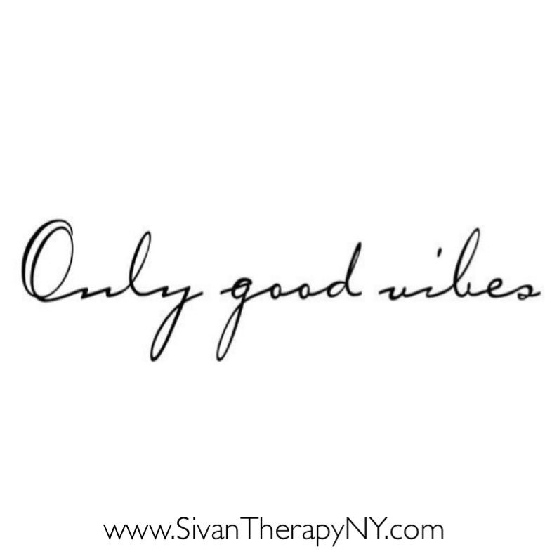 sivan_therapy's tweet image. #goodvibes for your #Thursday ✨