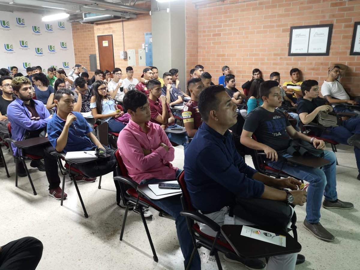 IngClavijo's tweet photo. Estudiantes #IngSistemas de los Campus Ibagué-Espinal y Neiva, participaron de la Videoconferencia internacional: “Salud Electrónica y Móvil un Reto para Estándares de Interoperabilidad”.
Conferencista: Dr. Vladimir Villareal, Universidad Tecnológica de Panamá.
#UccMulticampus https://t.co/KDT2SXIY72