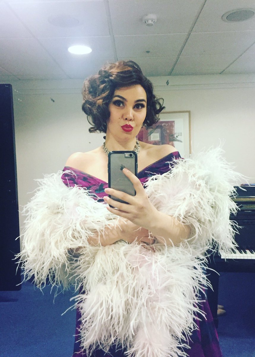 RachelCroash's tweet photo. My first Musetta ❤️ Going to miss working with this gorgeous bunch! @lyricopera @NCH_Music #musetta #Puccini #quandomenvo #irishopera #opera @RoryMusgrave @marlenadevoe @TobyPurser1 https://t.co/fID7hgNuIx
