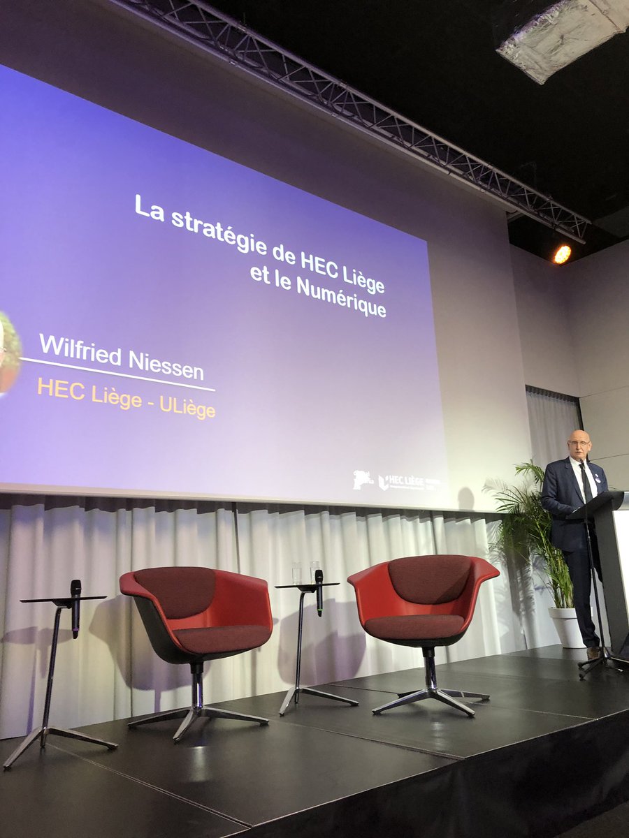 EricHaubruge's tweet photo. Plus de 65% des enfants qui naissent en 2019 auront des métiers que nous ne connaissons pas encore. Inauguration du Digital Lab de @HECLiege: le digital et le numérique sont les pierres angulaires des formations de demain à @UniversiteLiege @digitalwallonia @MichaelSchyns https://t.co/wr7hMKaJjH
