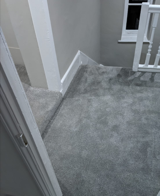 HertfordFloor's tweet photo. @CormarCarpets which we fitted recently for our @HertfordFloor customer.  looks swish doesn't it? #cormarcarpets #luxurycarpets #luxuryhomes #middletohighend #woolloopcarpets #softcarpets #softdeeppilecarpets #swishcarpets #luxuryforyourfeet https://t.co/tf6qA5R2lv