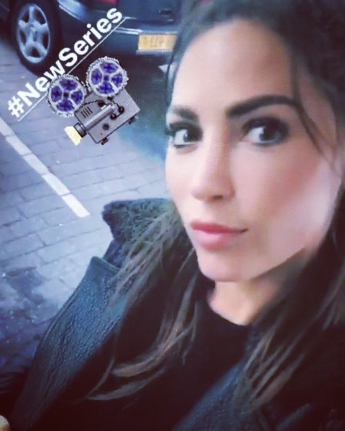 TreurRene's tweet photo. Vandaag 'acteer'debuut grmaakt
Scene met Yolanthe, Matteo vd Grijn&amp;Loes Haverkort
leuke ervaring, later dit jaar komt de serie DNA op SBS6, waarbij we minimaal 1 scene rechercheur Treur in actie zien 😁

https://t.co/mhWj6wWeHK

#dna #rechercheur #figureren #yolanthecabau #acting https://t.co/KJmJ4ezw9i