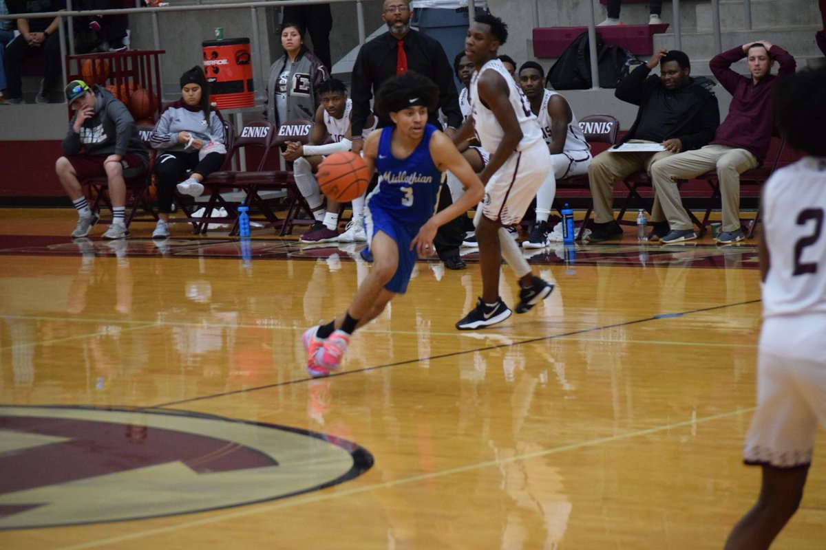 midlobasketball's tweet photo. @ZekeBennett1 was voted Defensive Player of the Year in District 14 5A🏀🏀🏀while averaging 13.7ppg, 4apg, 4rpg, &amp; 3 spg.  The team Captain &amp; leader had a tremendous Senior campaign!!! https://t.co/LHifQhxOBV