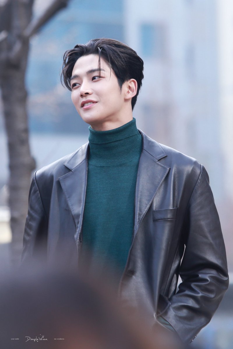 rowoonspics's tweet photo. 190228 ♡ dimple woon

#로운 #rowoon #sf9 @sf9official https://t.co/aWmqzUd5Cm