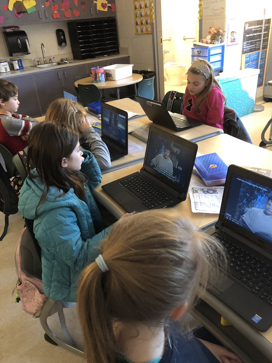 MlwWatts's tweet photo. Today is digital learning day! We are using Flipgrid to show our math strategies, reading with storylineonline and solving equations on Seesaw.  #DigitalLearningDay @FRESWarriors @apdorsey @adcockhome https://t.co/CTC2auOYKq