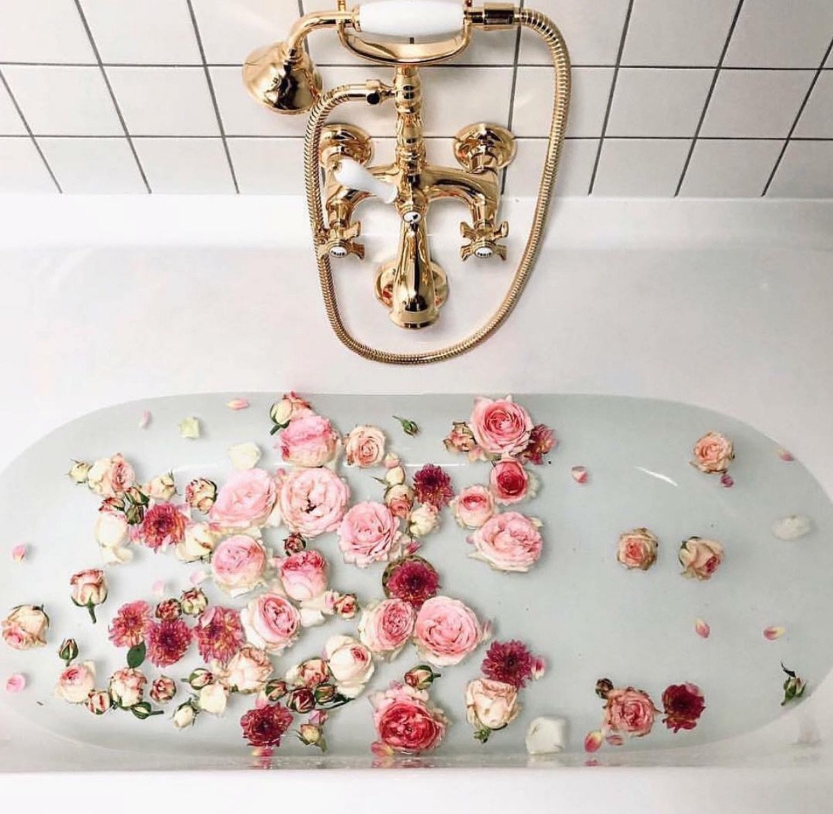 PrettyEccentric's tweet photo. And relax...
#fashion #fashiongram #fashionista #fashionblogger #blogger #style #lookbook #wiw #wiwt #ootd #todayslook #love #mylook #todaysoutfit #outfitinspo #relax  #vintagestyle https://t.co/EE52zGvK0s