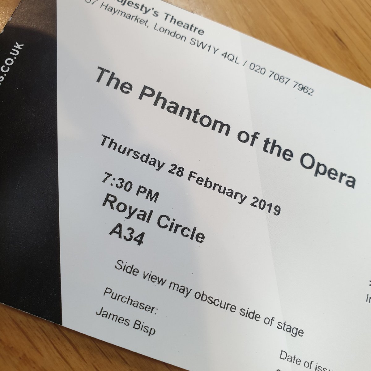 BrynLucas's tweet photo. A bit of so-fisti-cation for me and the lady tonight. The masked avenger strikes again!

#phantomoftheopera #phantom #hermajestystheatre #theatre #london🇬🇧 #londonlife #culturevulture #arts #acting #actors #performer #performance #opera #notopera #livemusic #livestage https://t.co/rBZWW9bgIM