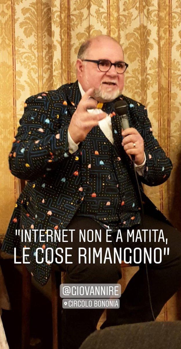 "Internet non è a matita, le cose rimangono." <a href="/giovannire/">giovannire</a> @FiordiRisorse <a href="/VieroNegri/">Viero Negri</a>