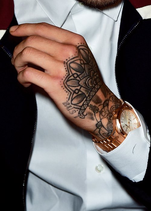 Zayn Maliks Latest Tattoo Is Sparking Gigi Engagement Rumors