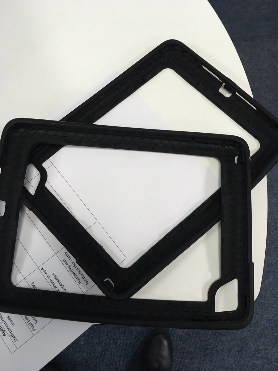 school_it_tech's tweet photo. @GriffinTech these cases do not live up to your usual standard. https://t.co/Q0NTXUVESb