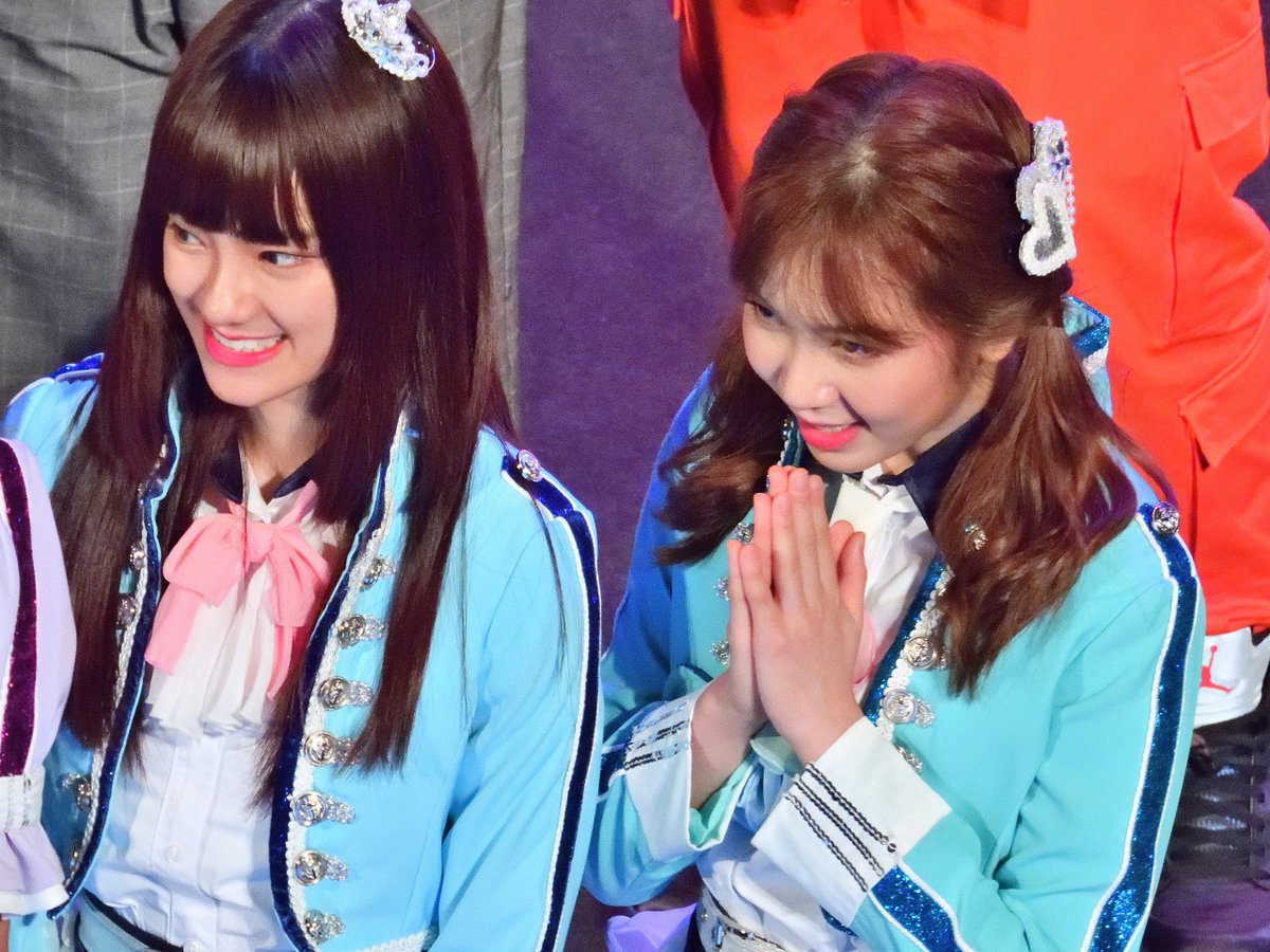aelzard_grazel's tweet photo. #StangBNK48 #OomBNK48 #FifaBNK48 #PhukkhomBNK48 #BambooBNK48
#ThailandZocialAwards #TZA2019 #ROLLINGYOURDATA https://t.co/oxVwUYQbBf