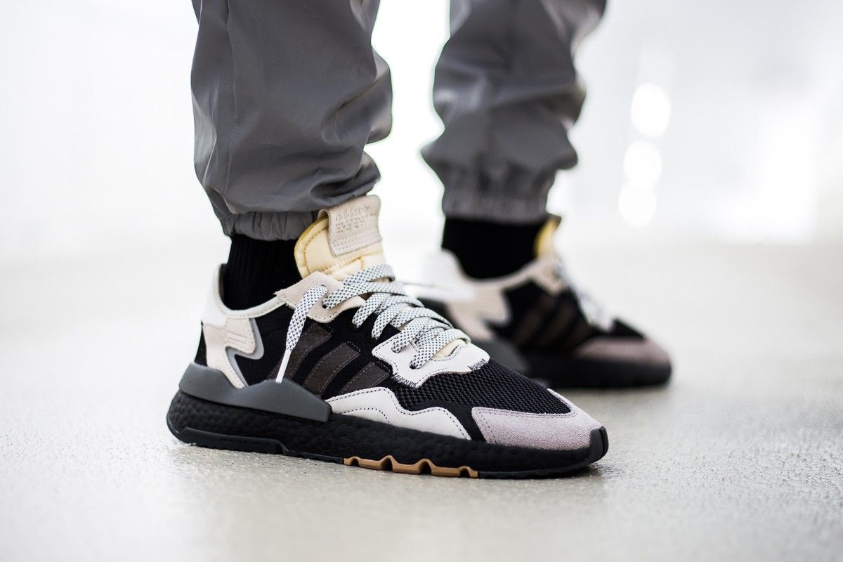 adidas nite jogger core black carbon white