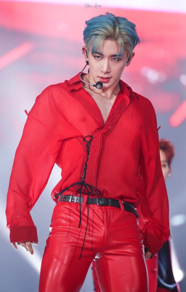 nallelyjellly's tweet photo. @OfficialMonstaX 🍃🐰🌸 Wonho our loving, kind, thoughtful, caring sweetheart, he showers us with so much love, PRECIOUS ears, BEAUTIFUL SMILE, his love for monbebe is so amazing & the cutest thing, protect him, happy birthday. #WONRABBITDAY #HBDtoWONHO @OfficialMonstaX 🐊⚡️✨🍃💖💘🧸💕🌸💫🌷💖✨ https://t.co/igaRcFnCsg