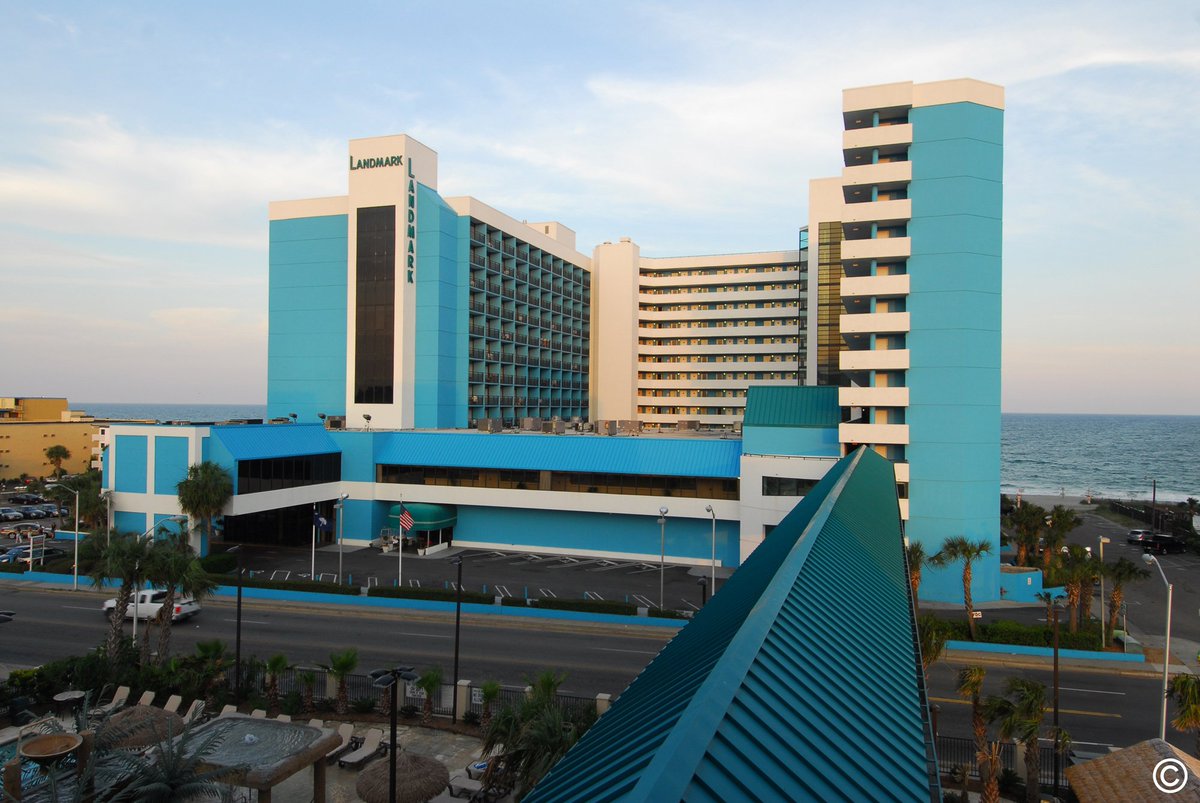 herfaveshopping's tweet photo. RT VacationMB "We are giving away a 2 night stay at Landmark Resort, our oceanfront resort in Myrtle Beach!

🚨 Enter Here: https://t.co/0crigB0ett 

TheLandmarkMB #MyrtleBeach #vacationmb #contest #hotel #giveaway #LandmarkResort #free #vacation https://t.co/Eu6CvzJ4oW"