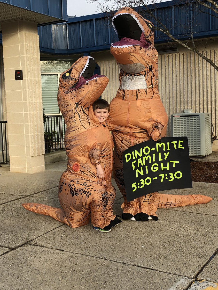NorthBrookElem's tweet photo. Please attend our Dino-mite Family Night tonight from 5:30-7:30. #Soaring4Success #LCSstrong2theCore https://t.co/pOgpYMwtzy