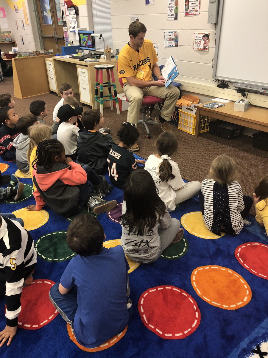 bethwood77's tweet photo. MSU baseball player, Jacob, read to my kindergarten class this morning! We love a good book #murrayschools #murraystatebaseball https://t.co/mAMU9sOANc