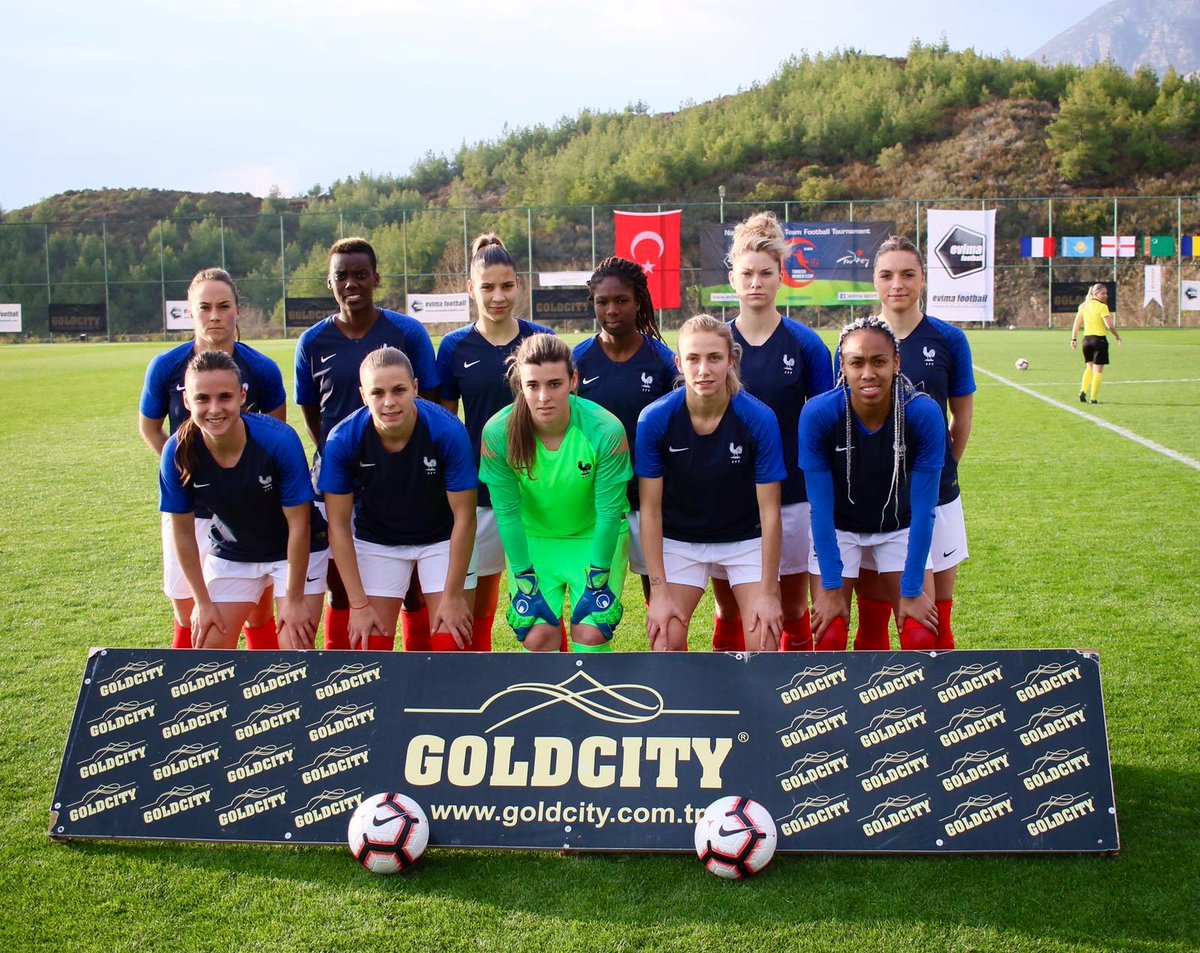 🇫🇷 <a href="/e_launay/">elisa launay</a> et <a href="/DafeurM/">Marine Dafeur</a> ont joué l’intégralité du match lors de la victoire de l’<a href="/equipedefrance/">Equipe de France ⭐⭐</a> B contre le #Kazakhstan (3-0) 👏👏👏
#TurkishWomensCup 
📸 crédit : Sam Ammor