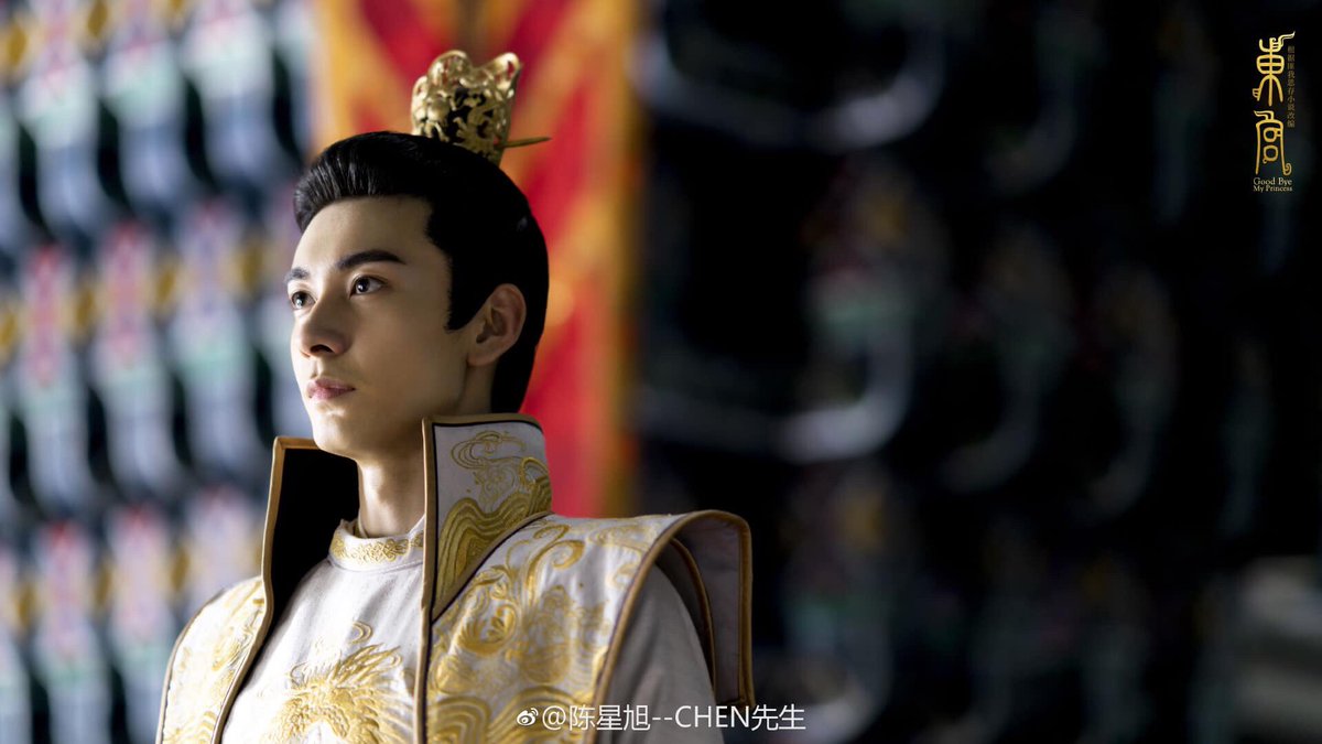 сериал корона чарльз.