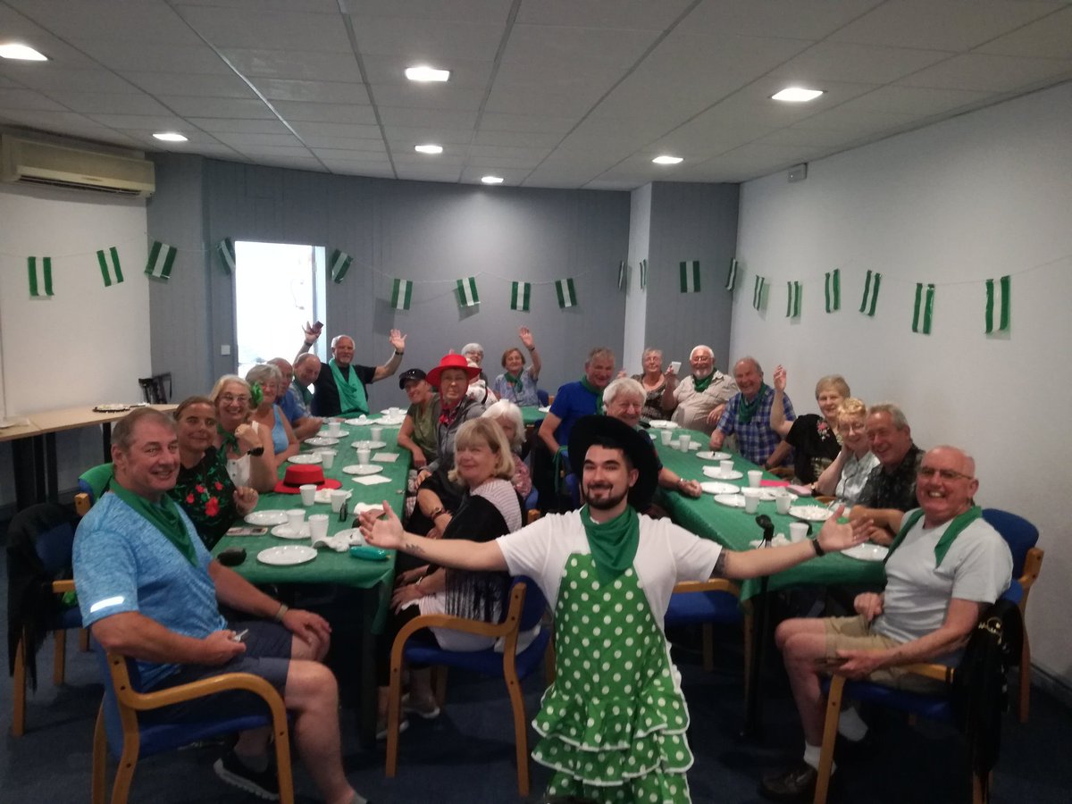 ActivitiesEu's tweet photo. Happy #DiadeAndalucia 🇳🇬 from the #CostadelSol resorts!!! #LosAmigosBeachClub #PuebloQuinta #SaharaSunset 
#DiamondResorts #Letusentertainyou #LifeatDiamond https://t.co/UuOzTaKsUr