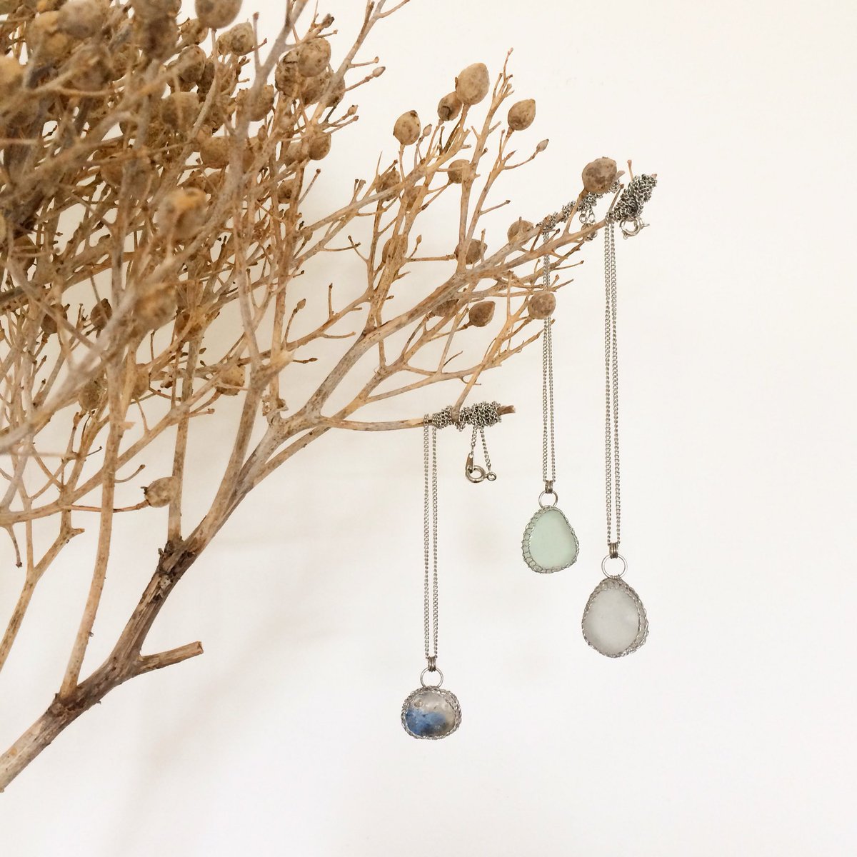 Ahoy, more sea glass pendants restocked in me <a href="/folksy/">folksy</a> shop goo.gl/skOhEK blues seem to be very popular, not surprising as it is the hue of the ocean and my favourite colour ☺️ #seaglass #brighton