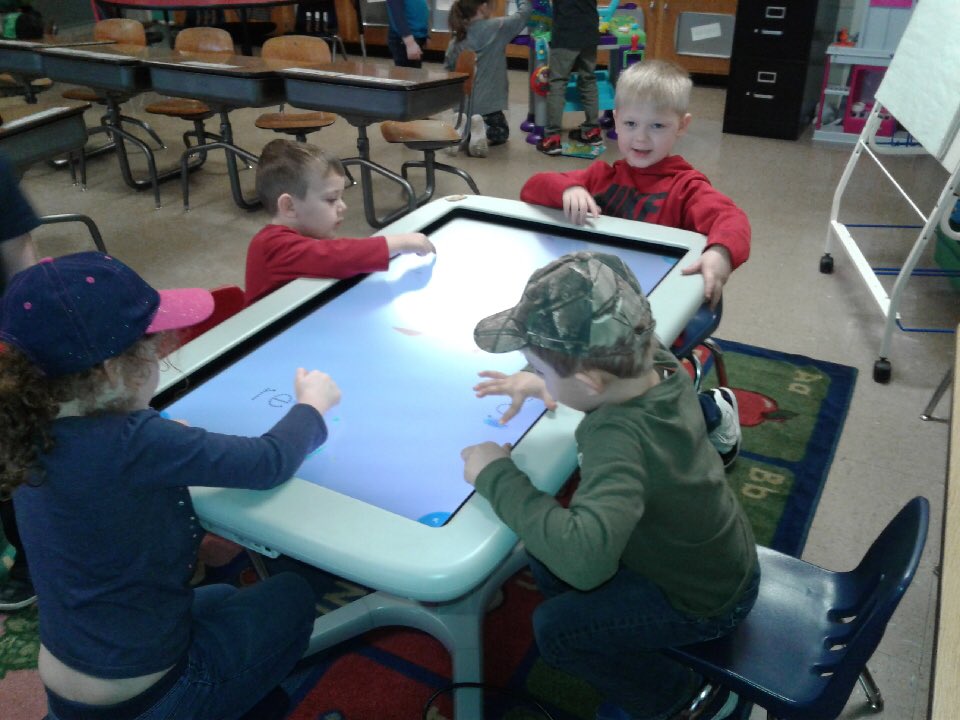 Preschoolers at AES are using the Smartable snd other resources to study letters and numbers. #DLDay <a href="/INeLearn/">Indiana Digital Learning</a> #wearescsd1