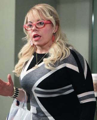 SethKateFan's tweet photo. Tagged by @TashanaAmbrosia
Post 3 of your #BestGirls and tag 5 friends.
Best Girls #katefuller, #penelopegarcia, #monicageller
Tagging @darkmagic77 @kissycatclaw @sethandkate @nuyangwriter @lostinmysticfls https://t.co/dkGMHoEmGA
