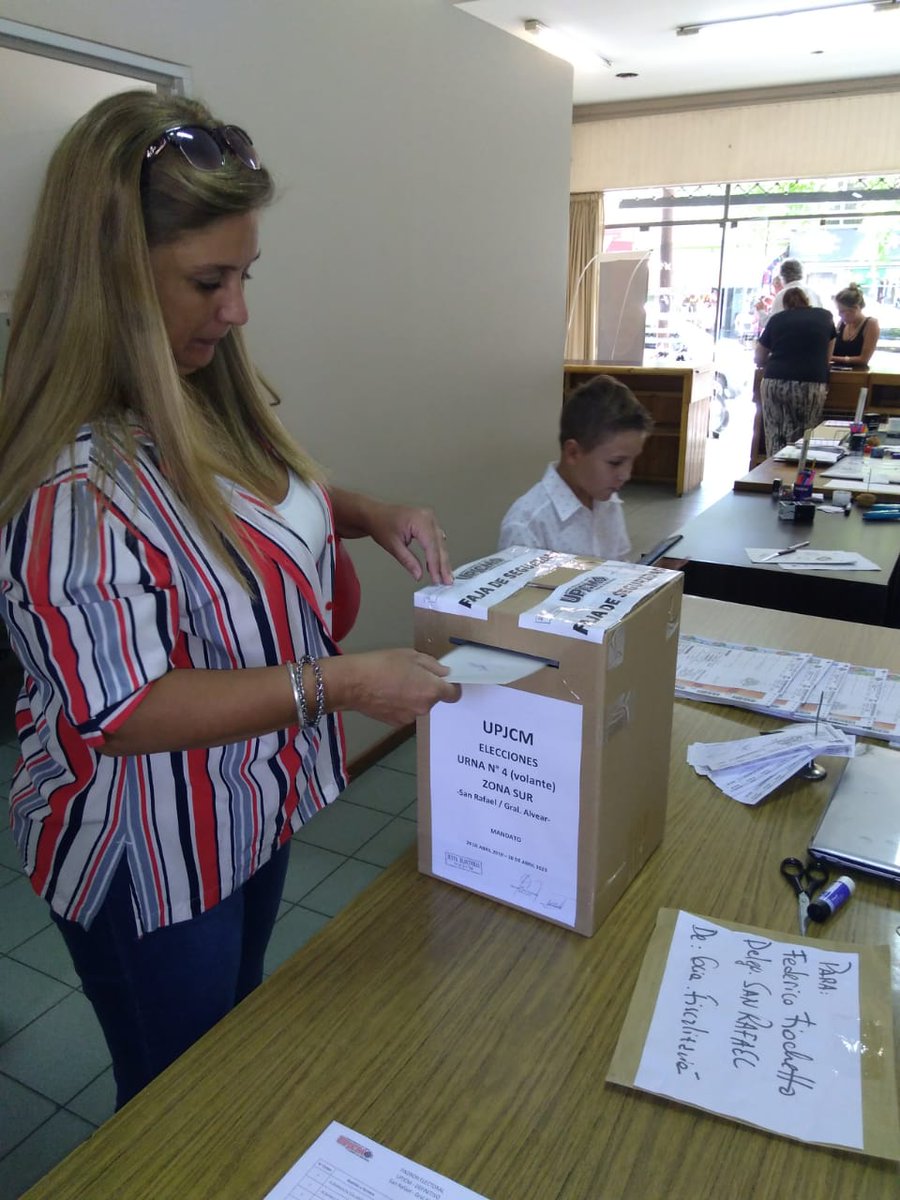 UPJCMoficial's tweet photo. En el departamento de San Rafael los trabajadores también están acompañando el proceso electoral con mucha participación. https://t.co/X3UTSwazxx